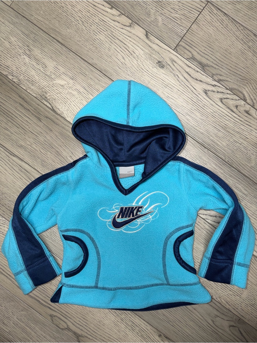 Vintage Y2K Nike fleece pullover hoodie